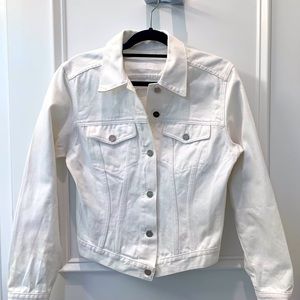 Vintage Gucci Unisex White Jean Jacket size 46